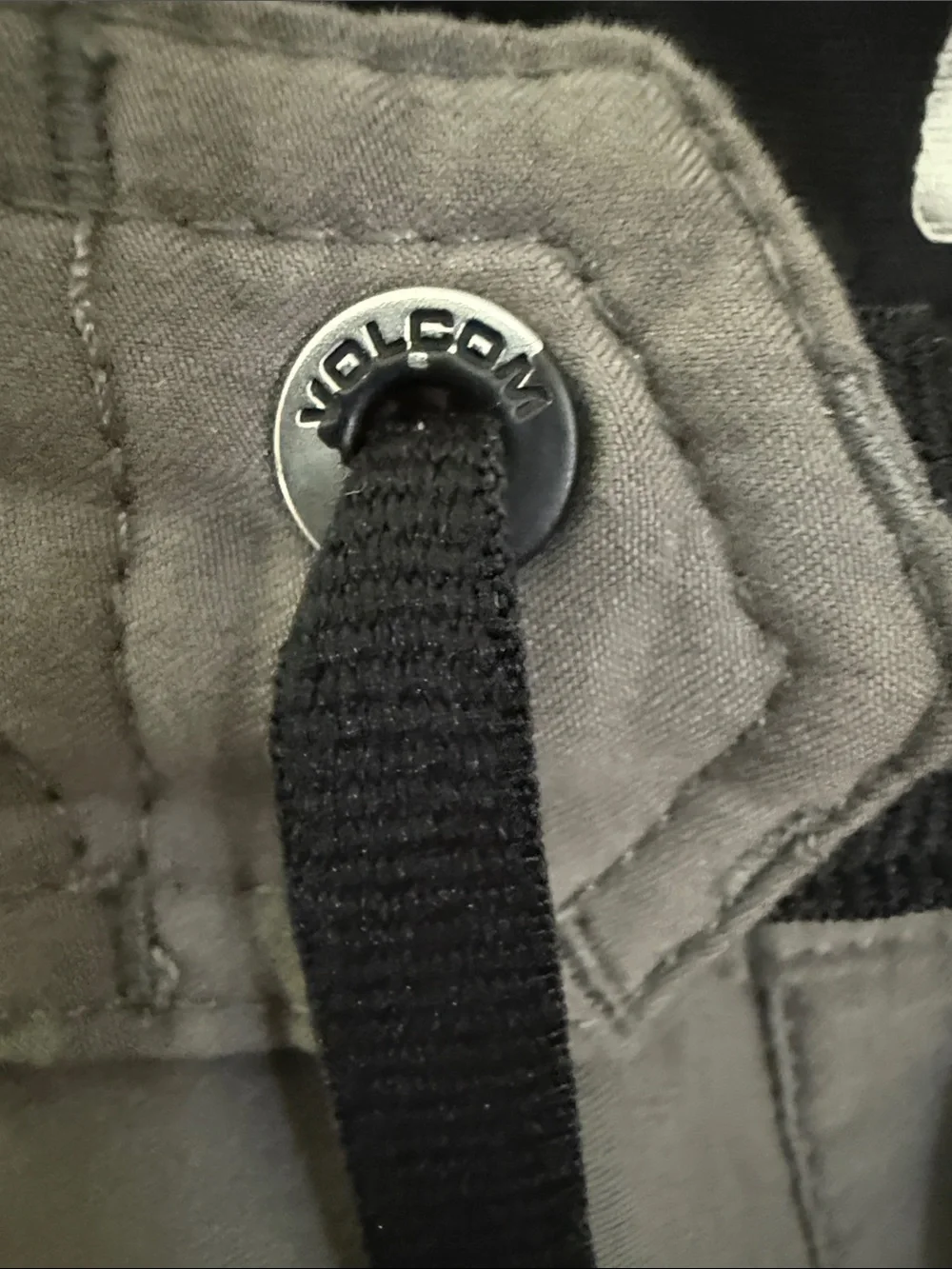 Volcom branded waistband